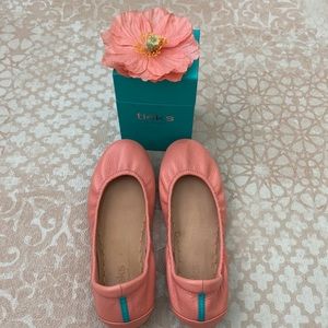 Tieks Peach Poppy Leather flats shoes size 7
